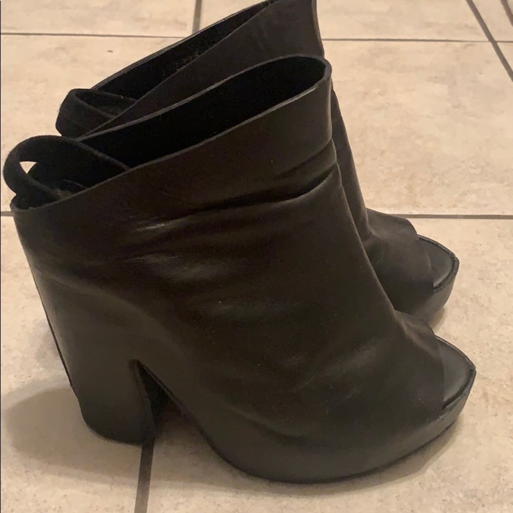 Balenciaga Black leather wedge boots